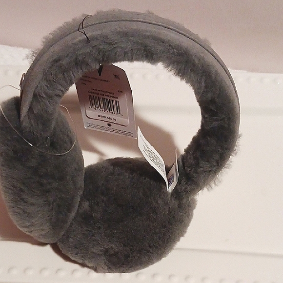 Gorgeous! UGG Charcoal Gray Shearling Sheepskin Earmuffs ⚜️☃️⚜️ - Picture 6 of 10
